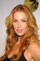 Poppy Montgomery photo #