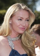 Portia De Rossi photo #