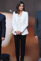 Queen Letizia of Spain pic #1126714