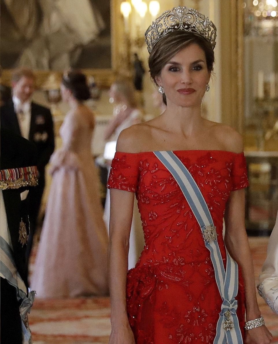 Queen Letizia of Spain: pic #949909