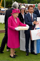 Queen Elizabeth ll  photo #