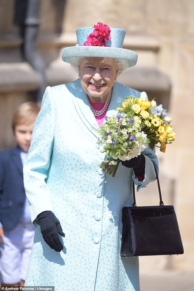 Queen Elizabeth ll : pic #1124200