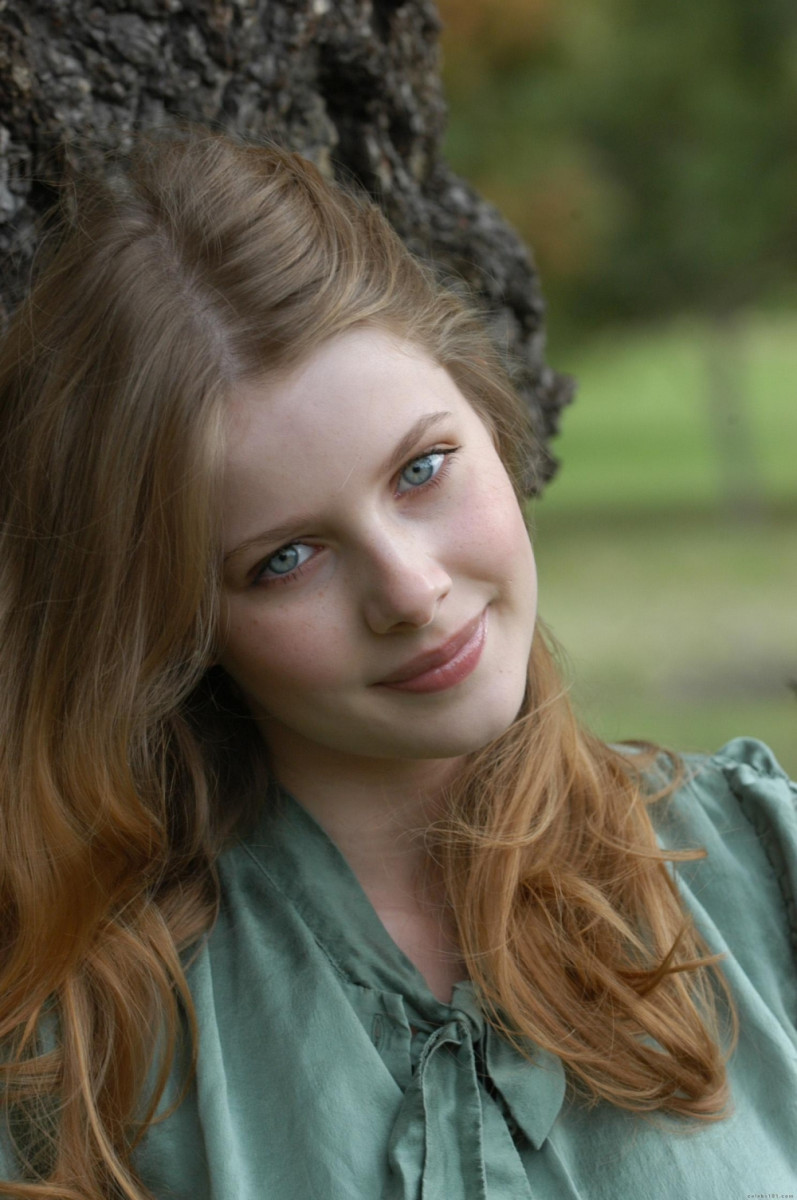 Rachel Hurd Wood: pic #239015