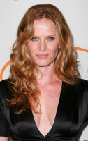 Rebecca Mader photo #