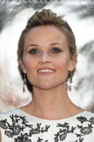 photo 17 in Reese Witherspoon gallery [id370341] 2011-04-20