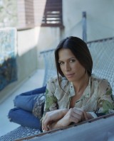 Rhona Mitra photo #