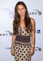 Rhona Mitra photo #