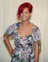 photo 26 in Rihanna gallery [id300226] 2010-10-31