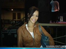 Rihanna pic #123052