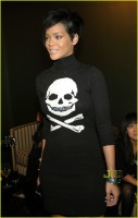 Rihanna photo #