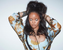 Rihanna photo #