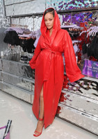 photo 19 in Rihanna gallery [id1298257] 2022-02-21