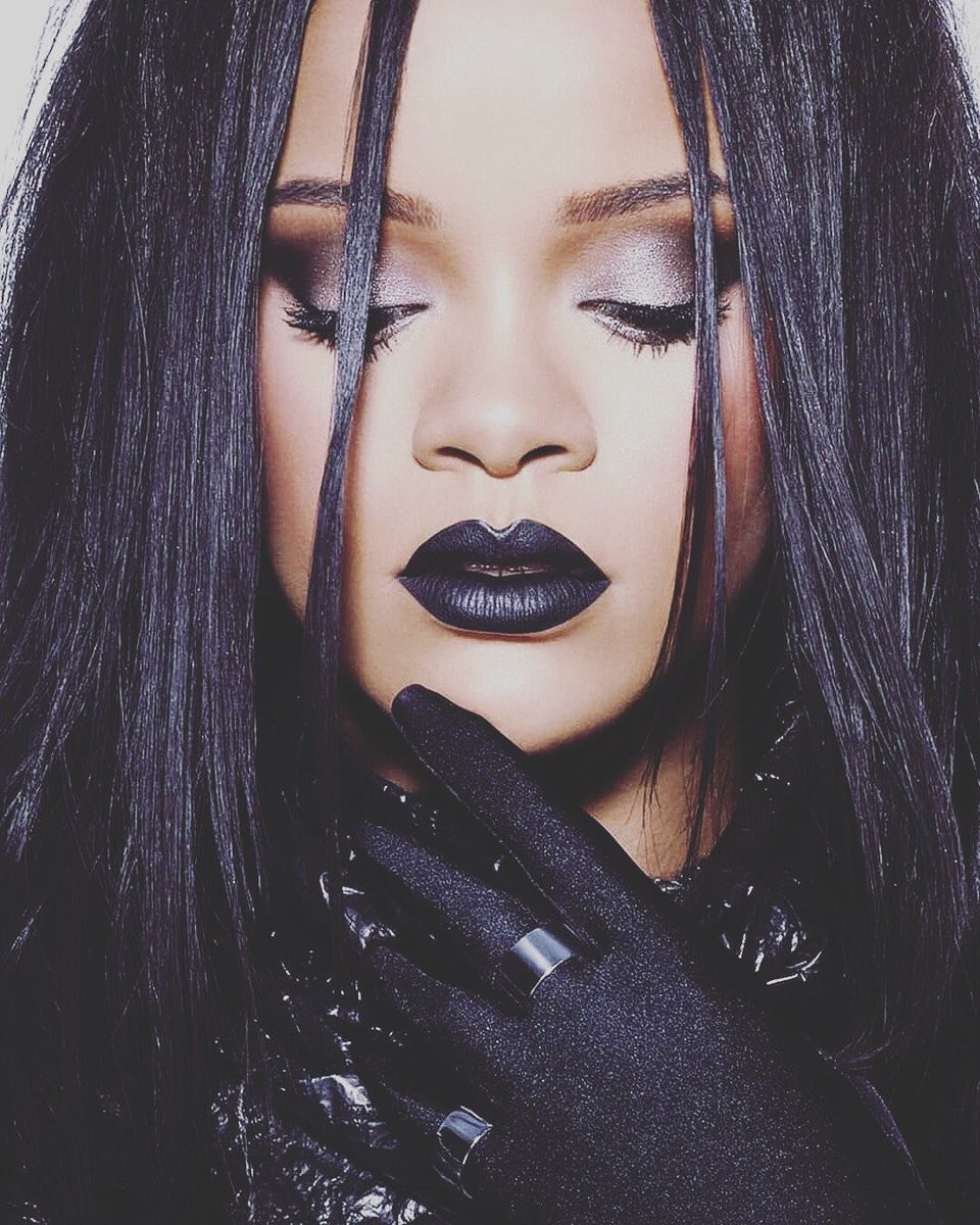 Rihanna: pic #1077100
