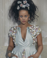 photo 5 in Rihanna gallery [id1293136] 2022-01-15