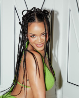 Rihanna photo #