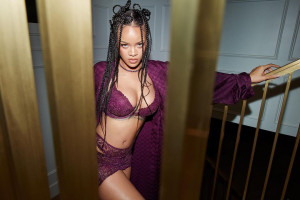 Rihanna photo #