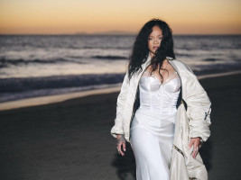 photo 10 in Rihanna gallery [id1315884] 2022-11-30