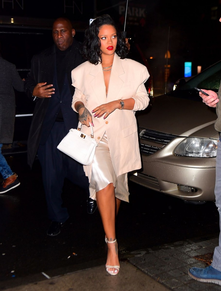 Rihanna: pic #1102223