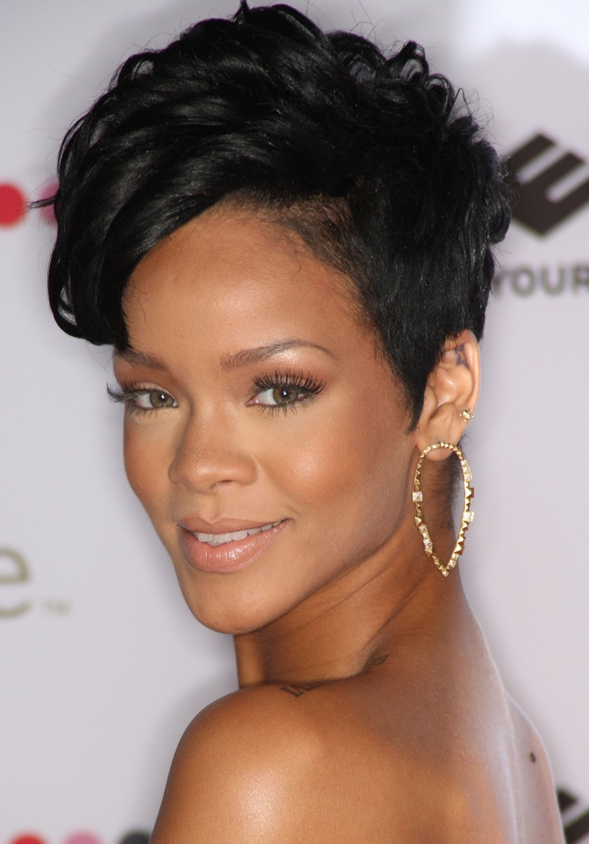 Rihanna photo 406 of 9184 pics, wallpaper - photo #112252 - ThePlace2