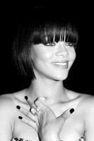 photo 20 in Rihanna gallery [id88012] 2008-05-18