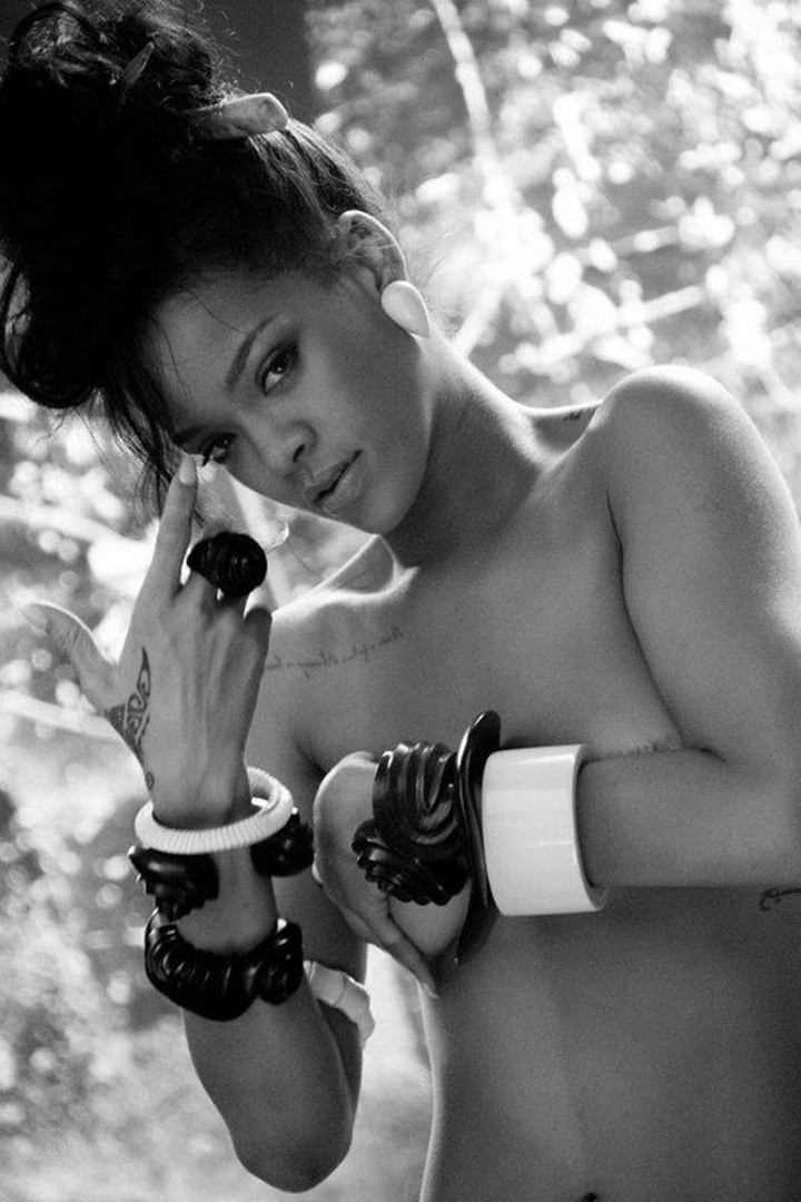 Rihanna: pic #1030943