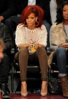 photo 3 in Rihanna gallery [id348013] 2011-02-22