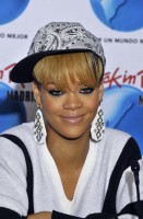 photo 4 in Rihanna gallery [id418287] 2011-11-14