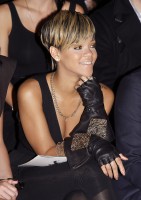 photo 8 in Rihanna gallery [id418283] 2011-11-14