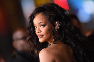 photo 25 in Rihanna gallery [id1315848] 2022-11-30