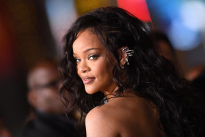 photo 9 in Rihanna gallery [id1315848] 2022-11-30