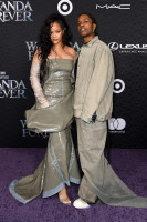 photo 21 in Rihanna gallery [id1315852] 2022-11-30