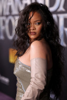 Rihanna photo #