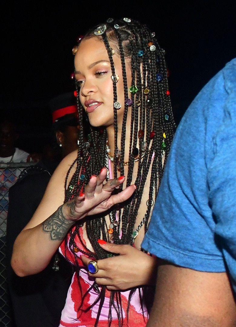 Rihanna: pic #1323886