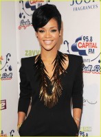 Rihanna photo #