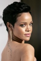 photo 11 in Rihanna gallery [id398335] 2011-08-23