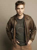 Robert Pattinson pic #270210