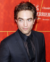 Robert Pattinson photo #