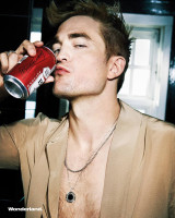 Robert Pattinson photo #