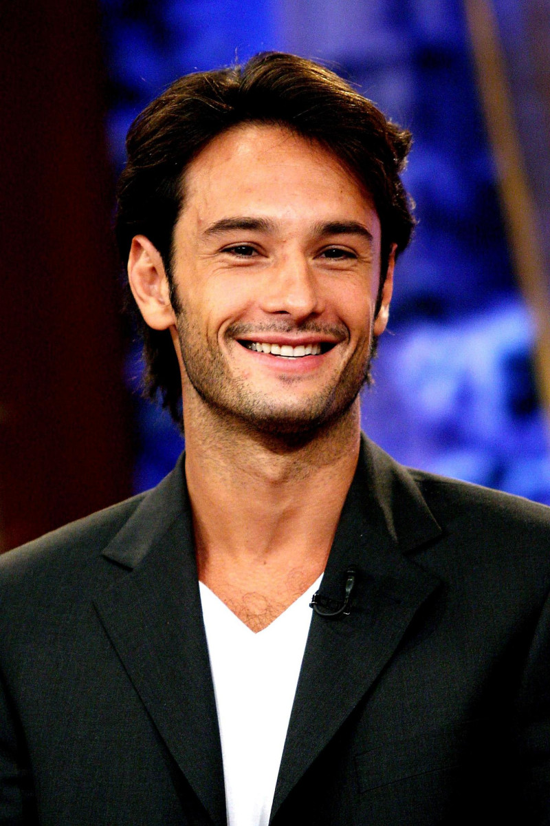 Rodrigo Santoro Rodrigo Santoro photo 81 of 255 pics, wallpaper - photo #134740 - ThePlace2
