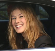 photo 4 in Rosamund Pike gallery [id932882] 2017-05-15
