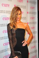 Rosie Huntington-Whitely photo #