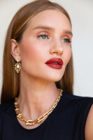 Rosie Huntington-Whitely photo #