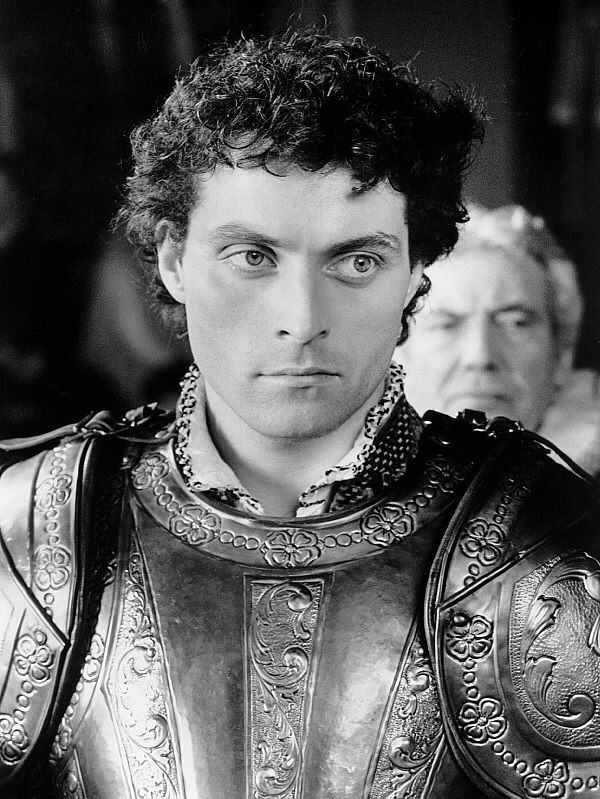 Rufus Sewell: pic #10415