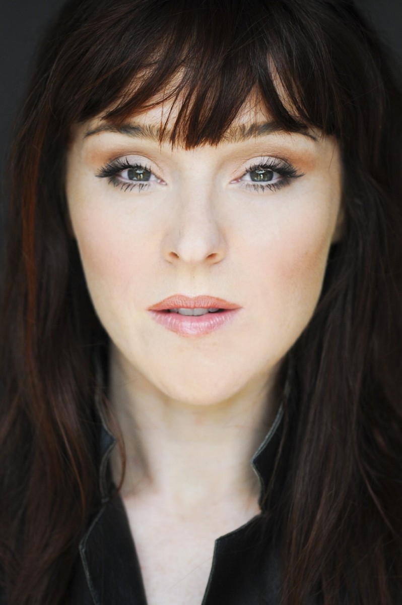 Ruth Connell : pic #821241