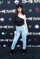 Sabrina Claudio photo #