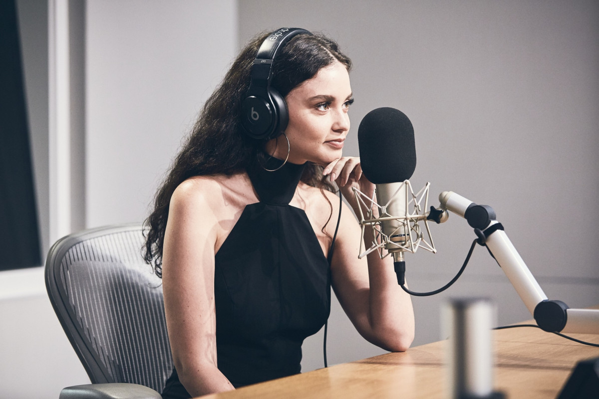 Sabrina Claudio: pic #1062765