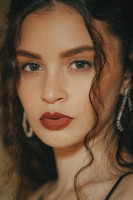 Sabrina Claudio photo #