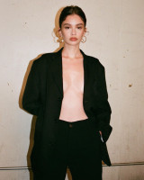 Sabrina Claudio photo #