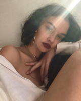 Sabrina Claudio photo #