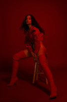 Sabrina Claudio photo #